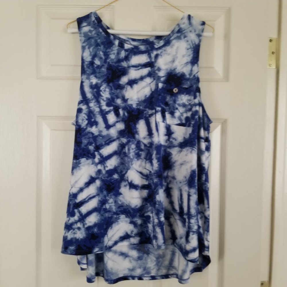 Ellen Tracy Sleeveless Shirt - Size L - EUC